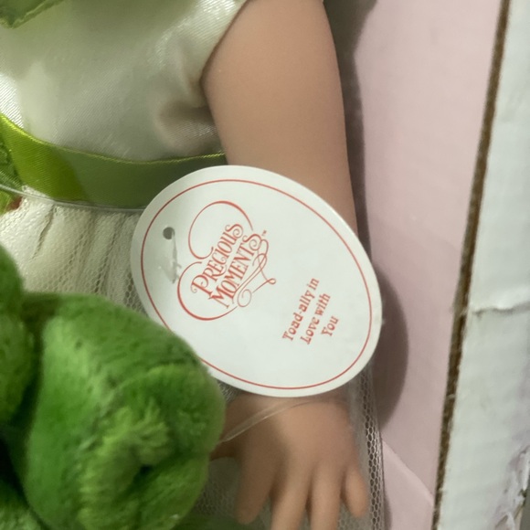 Precious Moments Doll, The Doll Maker, 12”, Toad-Ally In Love With You - Picture 4 of 5